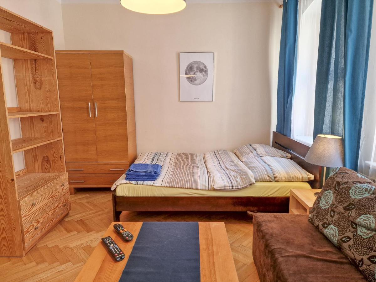 Apartament Ksiezycowy Torun Exterior photo